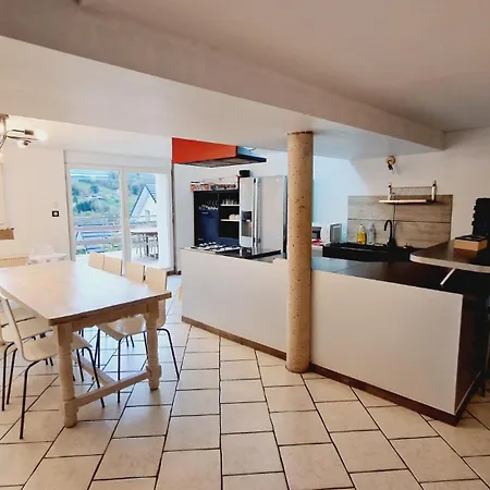 Revauche Et 아파트 *